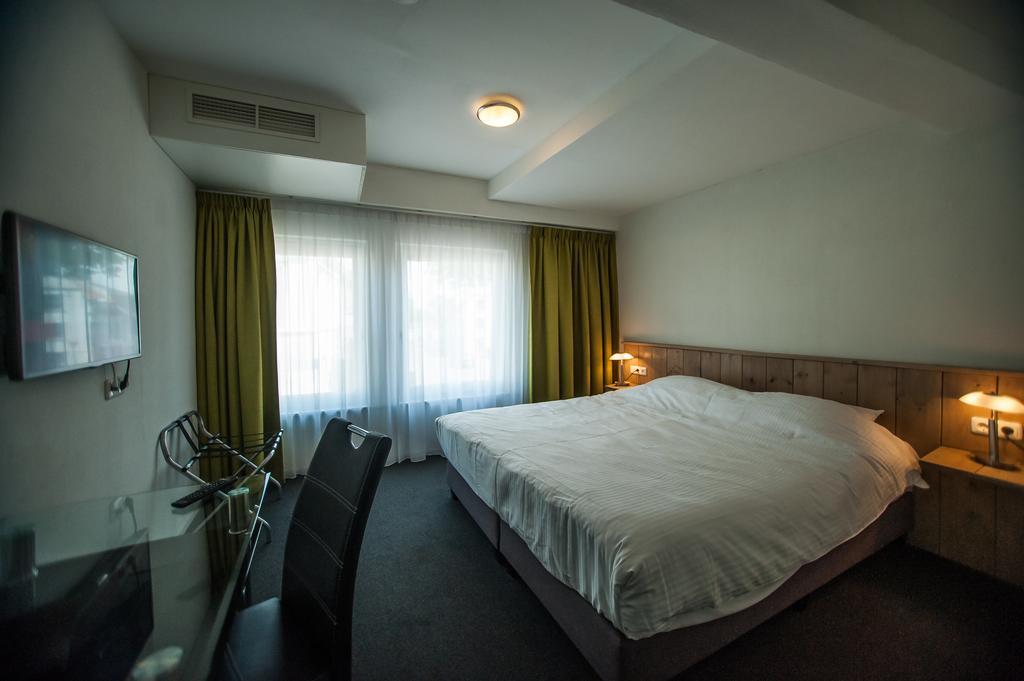 Hotel Taurus Cuijk Eksteriør billede